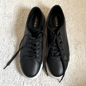 Patina Size 10 Black lace up fashion sneaker.